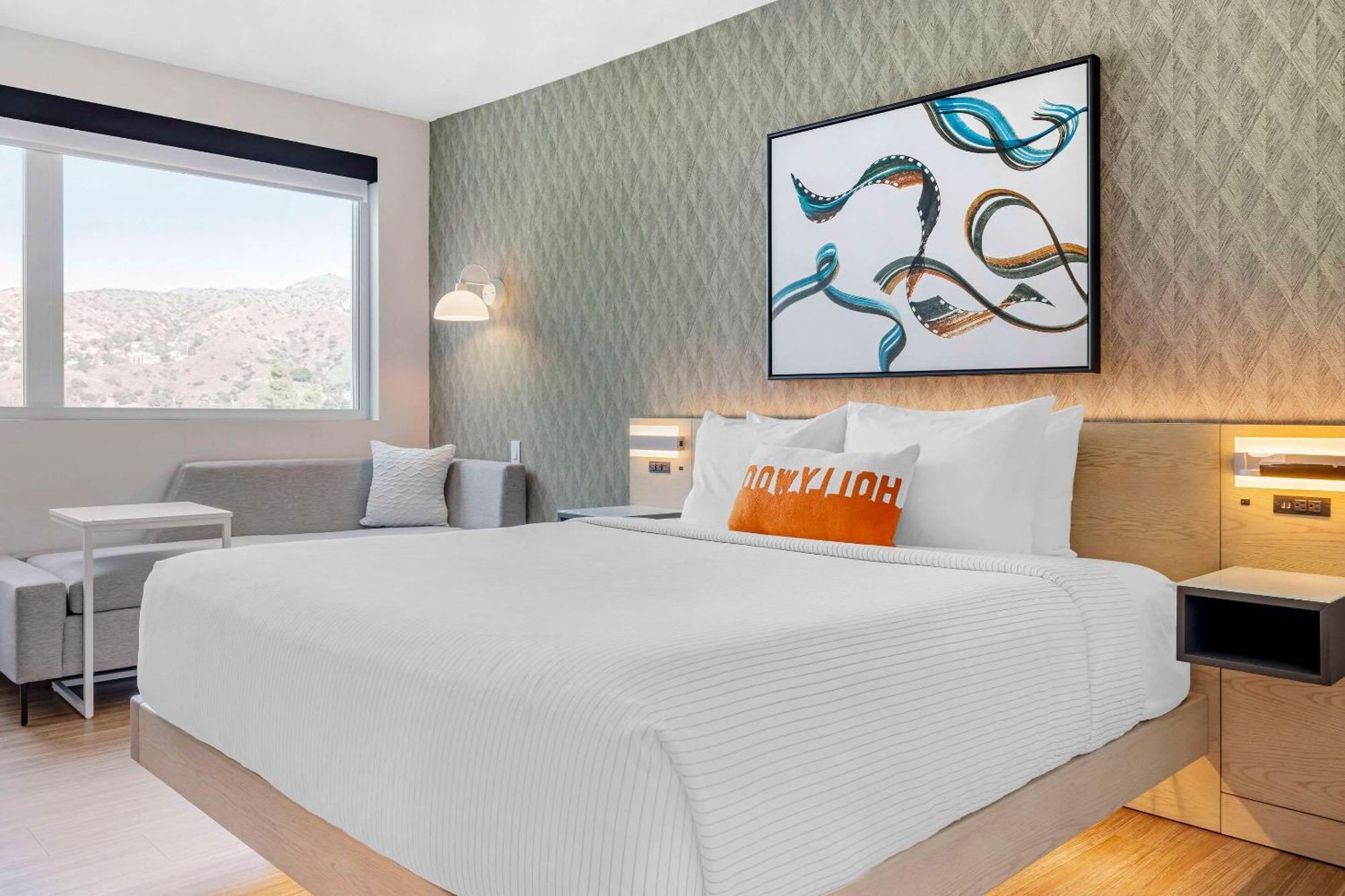 Cambria Hotel Burbank Airport Екстер'єр фото