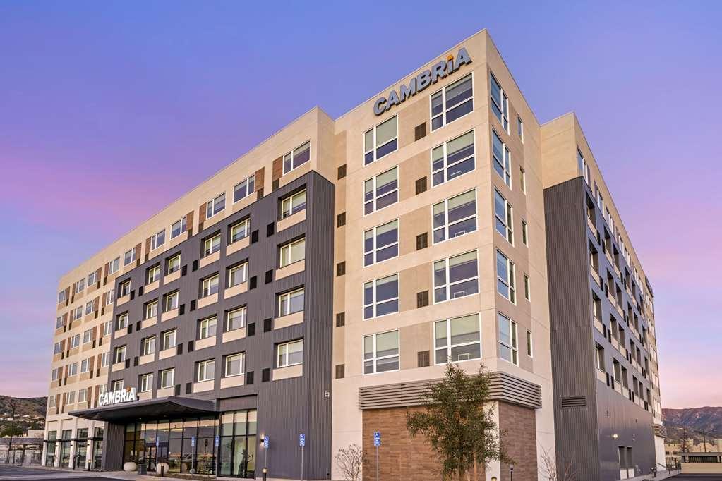 Cambria Hotel Burbank Airport Екстер'єр фото