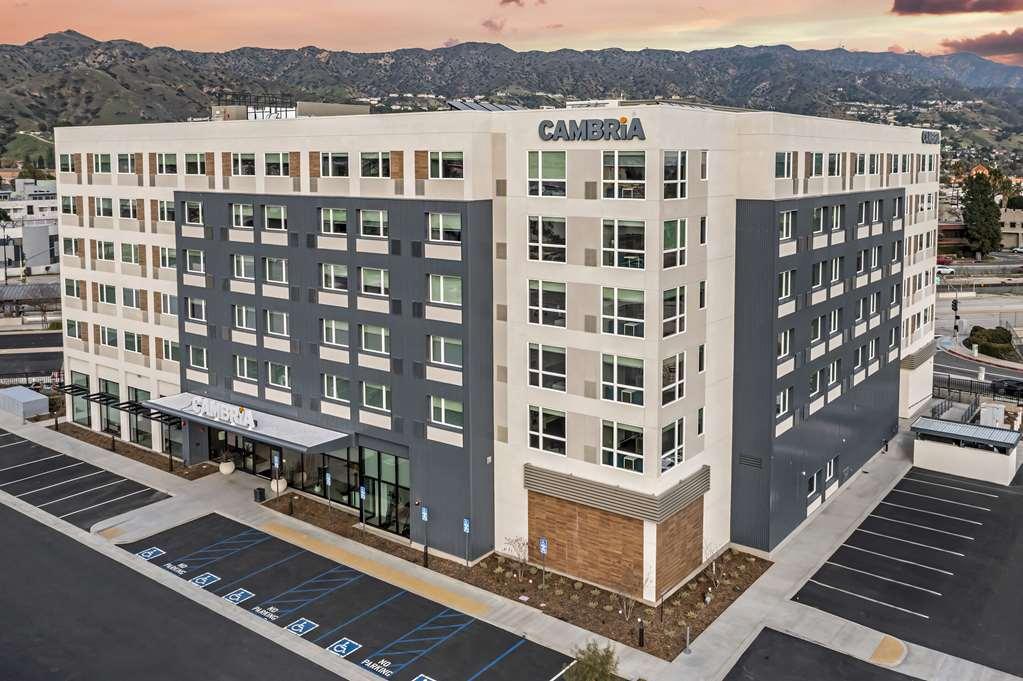 Cambria Hotel Burbank Airport Екстер'єр фото